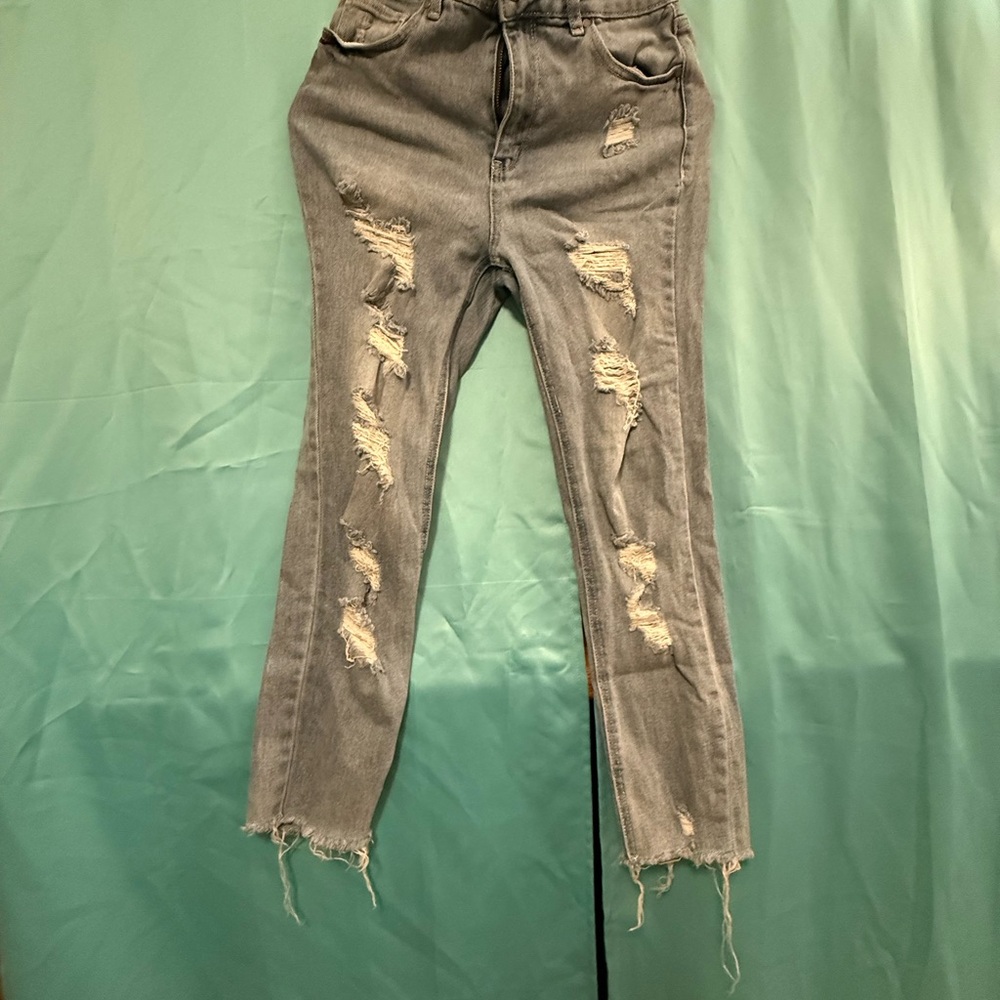 Distressed Gray Women's Jeans